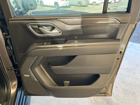 Used 2021 GMC Yukon XL AT4 image 20