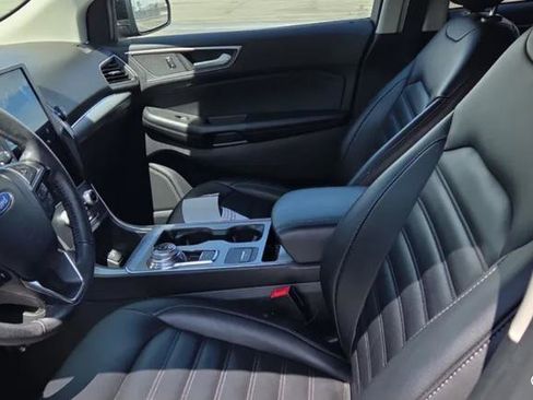 Certified 2021 Ford Edge SEL w/ Cargo Accessory Package AWD/4WD image 7