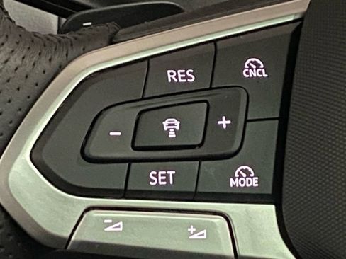 New 2026 Volkswagen Tiguan SEL R-Line image 14