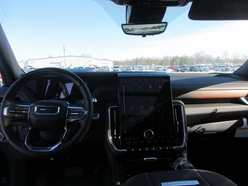 New 2026 GMC Yukon Denali image 16