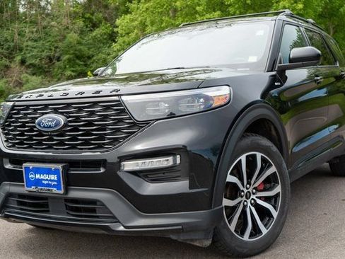 Used 2022 Ford Explorer ST-Line w/ Class IV Trailer Tow Package AWD/4WD image 1