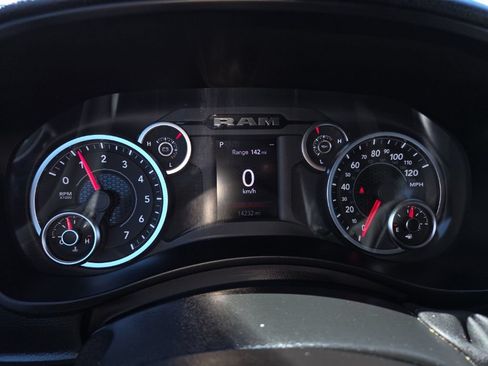 Certified 2026 RAM 2500 Big Horn AWD/4WD image 16