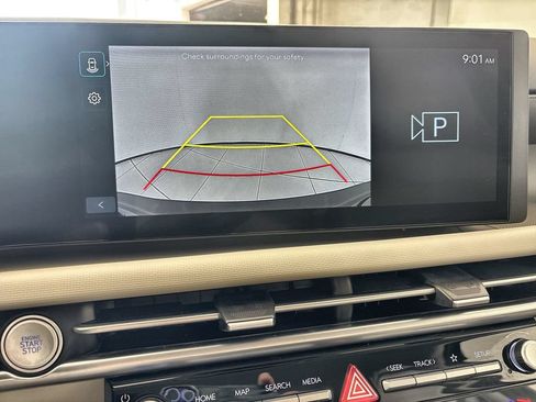 Certified 2025 Hyundai Tucson SEL FWD image 23