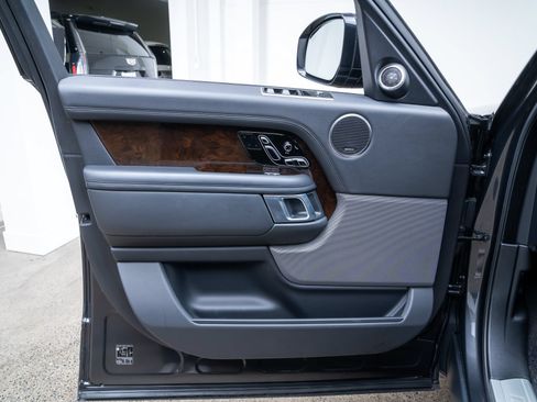Used 2021 Land Rover Range Rover Westminster Edition AWD/4WD image 18