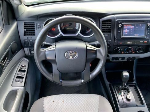Used 2014 Toyota Tacoma 4x4 Double Cab image 6