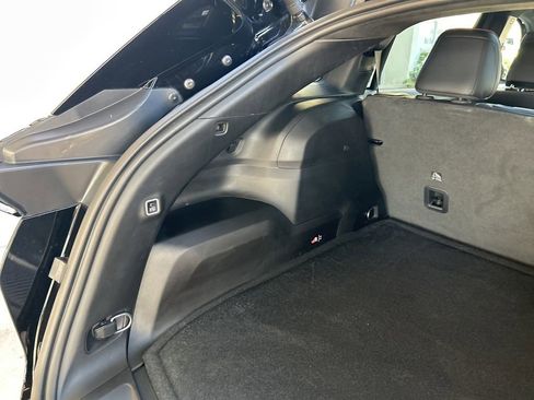 Used 2024 Jeep Wagoneer Launch Edition image 43