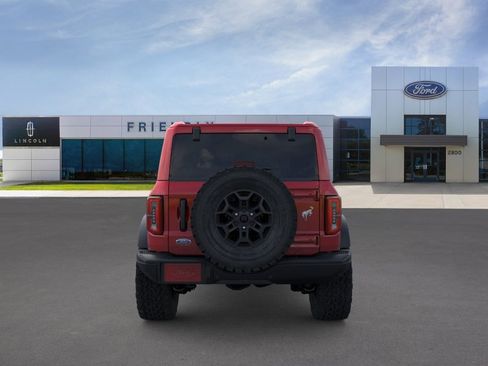 New 2026 Ford Bronco Badlands image 5