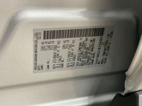 Used 2025 Nissan Rogue SV image 29