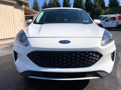 Used 2021 Ford Escape SE AWD/4WD image 9
