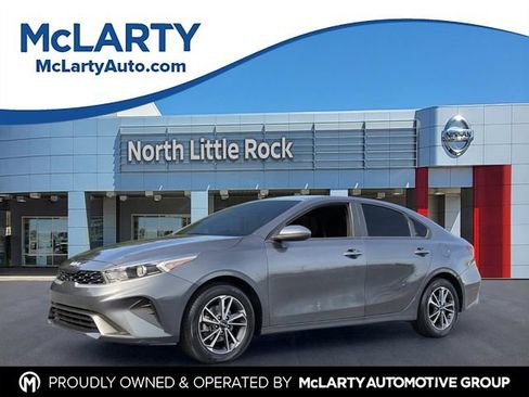 Used 2022 Kia Forte LXS FWD image 1