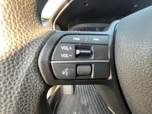 Used 2023 Honda Accord EX image 23