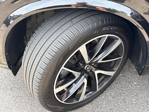 Used 2020 Volvo XC90 T6 Momentum AWD/4WD image 24