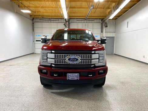 Used 2018 Ford F250 Platinum w/ Platinum Ultimate Package image 7