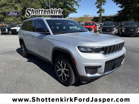 Used 2024 Jeep Grand Cherokee L Limited w/ Luxury Tech Group II RWD image 1