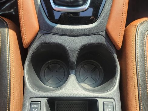 Used 2019 Nissan Rogue SL w/ Premium Package AWD/4WD image 28