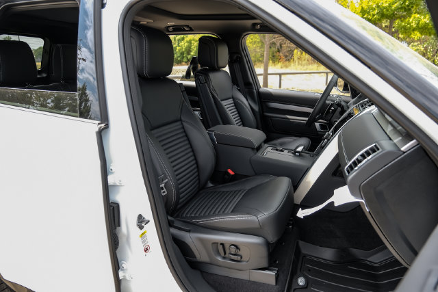 New 2026 Land Rover Discovery Limited Edition AWD/4WD image 46