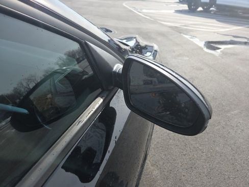 Used 2023 Kia Forte GT-Line w/ GT-Line Premium Package image 4