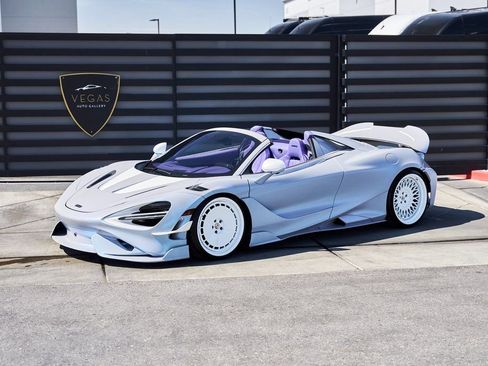 Used 2022 McLaren 765LT image 7