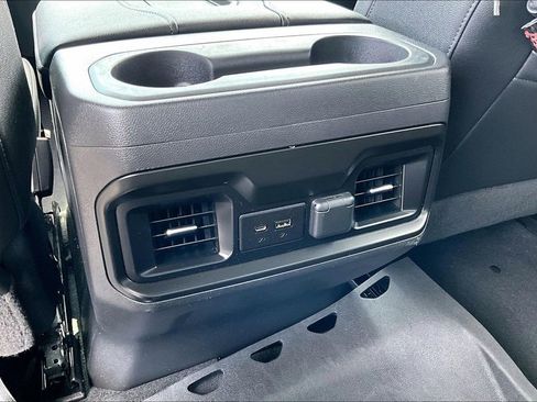 Used 2021 Chevrolet Silverado 1500 LT Trail Boss w/ Convenience Package II AWD/4WD image 22
