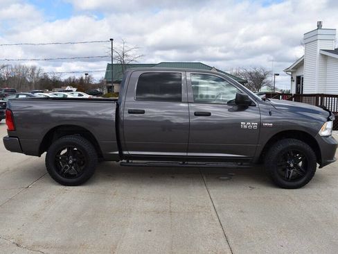 Used 2017 RAM 1500 Express w/ Express Value Package image 2