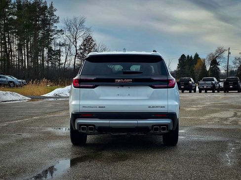 Certified 2025 GMC Acadia Elevation image 4