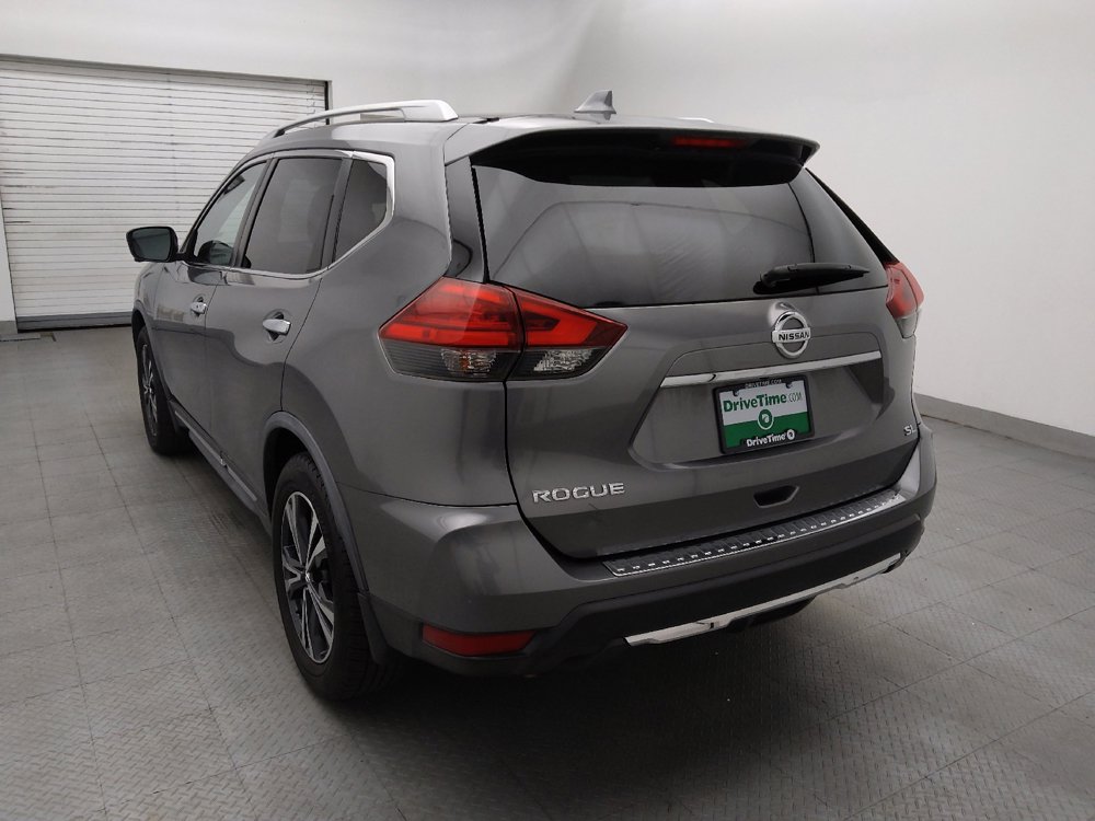Used 2017 Nissan Rogue SL FWD image 6
