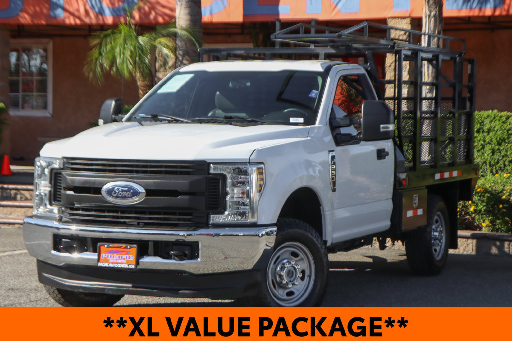 Used 2019 Ford F250 XL w/ XL Value Package AWD/4WD image 4