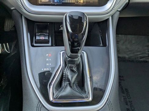 Used 2023 Subaru Outback Limited image 12