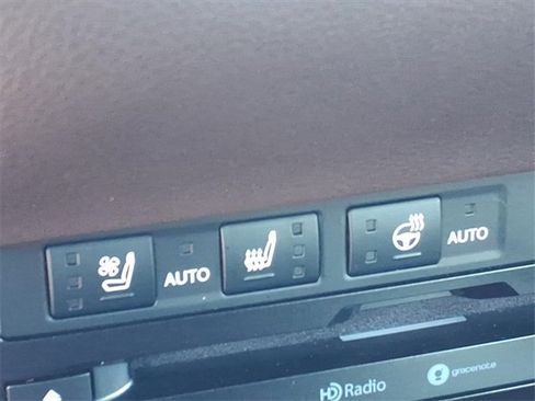 Used 2019 Lexus ES 350 image 10