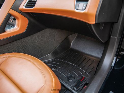 Used 2016 Chevrolet Corvette Z06 w/ 3LZ Preferred Equipment Group image 41