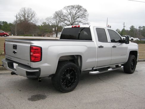 Used 2019 Chevrolet Silverado 1500 Custom w/ Custom Convenience Package image 7