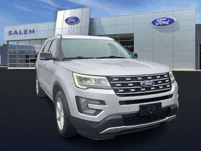 Used 2017 Ford Explorer XLT w/ Equipment Group 202A