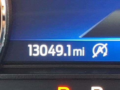 Used 2023 Ford Explorer XLT w/ Equipment Group 202A image 24