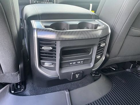 New 2026 RAM 1500 Big Horn AWD/4WD image 29
