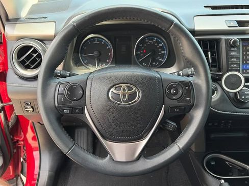 Used 2017 Toyota RAV4 Limited AWD/4WD image 21