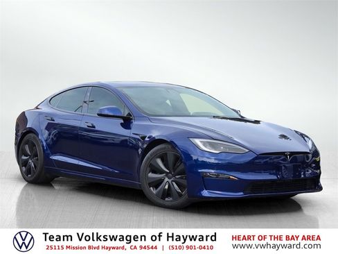 Used 2022 Tesla Model S image 1
