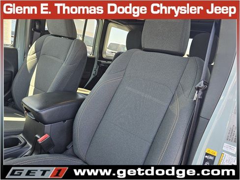 Certified 2024 Jeep Wrangler Unlimited AWD/4WD image 22