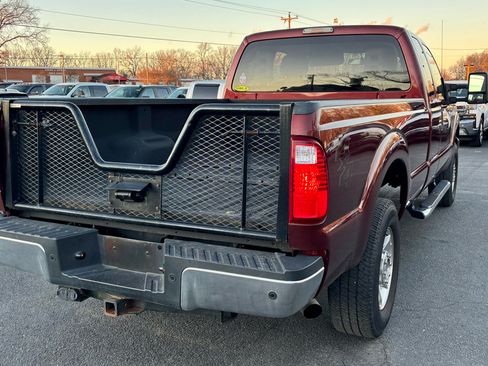 Used 2016 Ford F250 XLT w/ XLT Value Package image 6