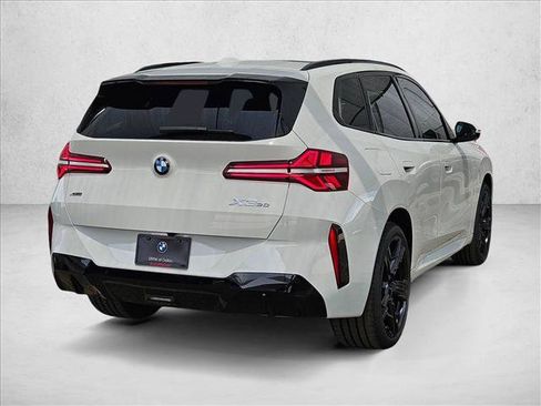 Used 2025 BMW X3 xDrive30i w/ Premium Package AWD/4WD image 5