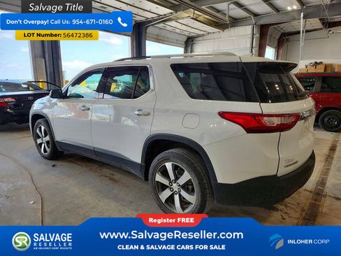 Used 2018 Chevrolet Traverse LT w/ LPO, Floor Liner Package FWD image 3