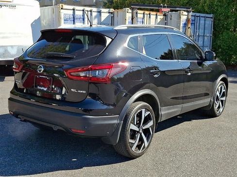 Used 2021 Nissan Rogue Sport SL w/ Premium Package image 6