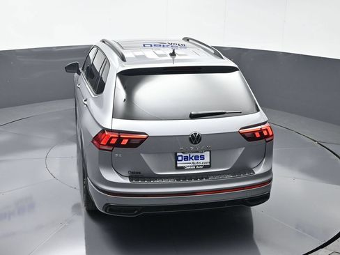 Used 2023 Volkswagen Tiguan SE R-Line FWD image 52