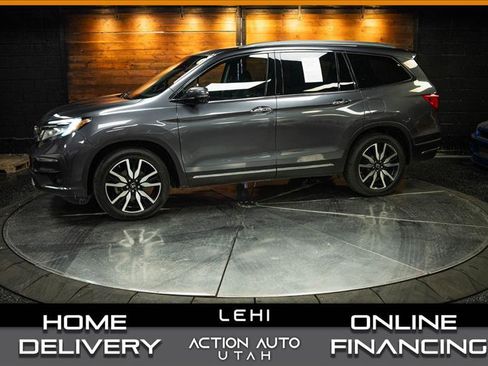 Used 2021 Honda Pilot Touring image 1
