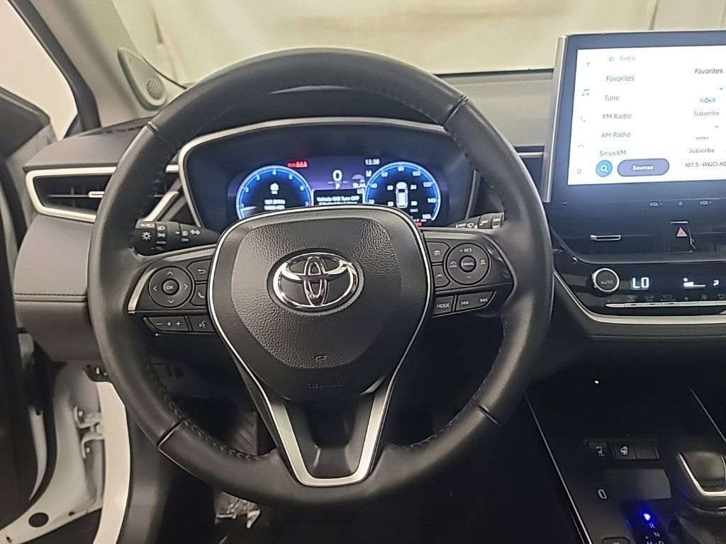 Used 2026 Toyota Corolla Cross XLE w/ Convenience Package AWD/4WD image 32