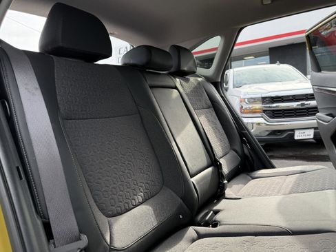 Used 2024 Kia Seltos S image 42