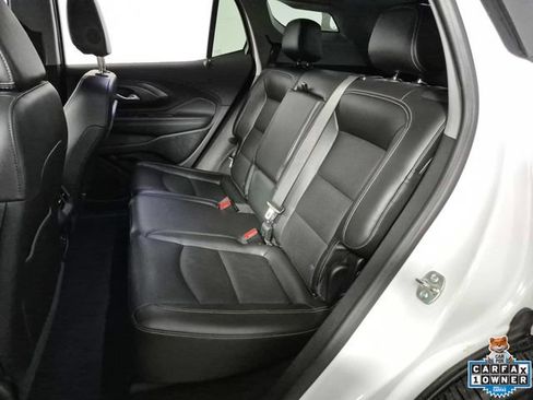 Used 2024 GMC Terrain SLT AWD/4WD image 22