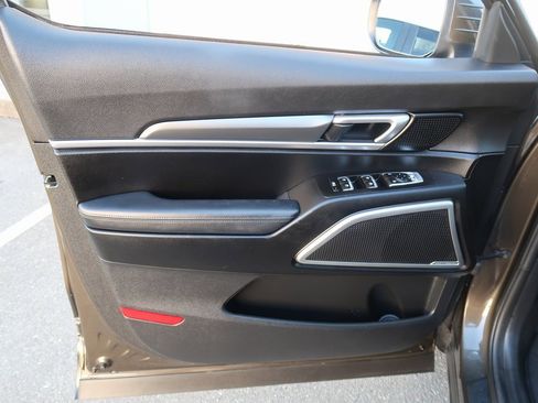 Used 2021 Kia Telluride S image 15