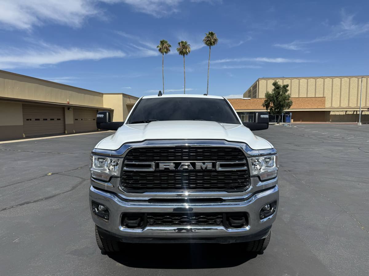 Used 2024 RAM 2500 Big Horn w/ Off Road Package AWD/4WD image 3