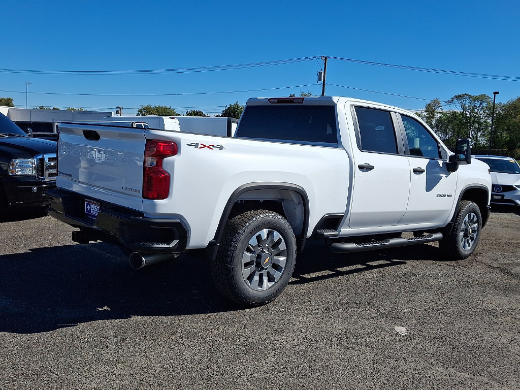 New 2026 Chevrolet Silverado 2500 Custom w/ Custom Value Package AWD/4WD image 8