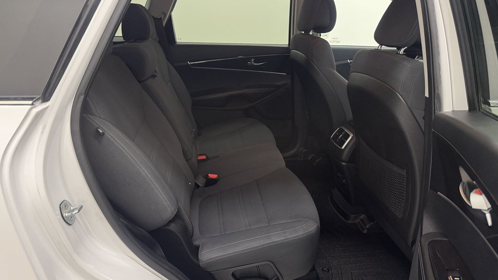 Used 2016 Kia Sorento AWD w/ LX Convenience Package image 25